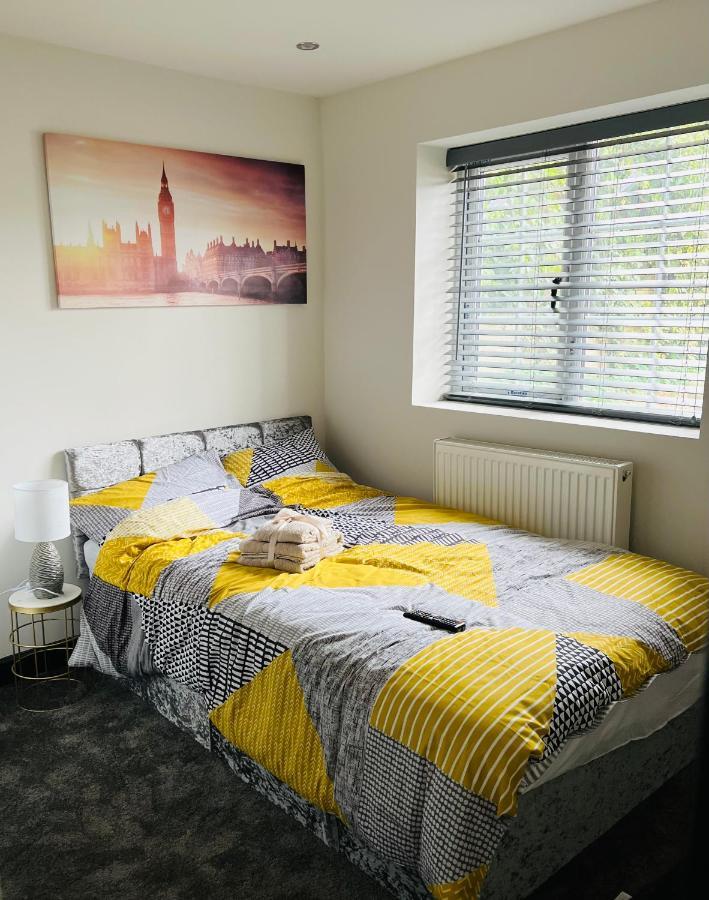 Green Lantern, Private En-Suite Double Bedroom Aveley ภายนอก รูปภาพ